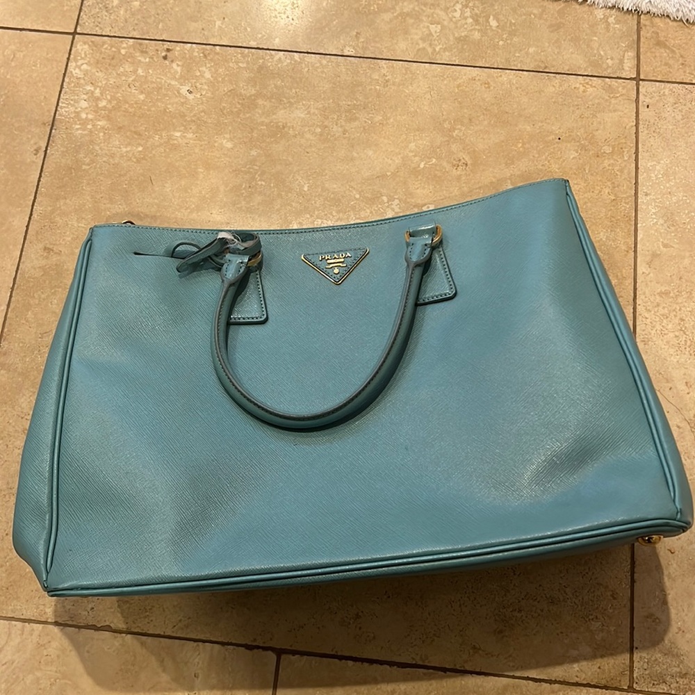 Large galleria Prada bag- appearance great with some flaws.